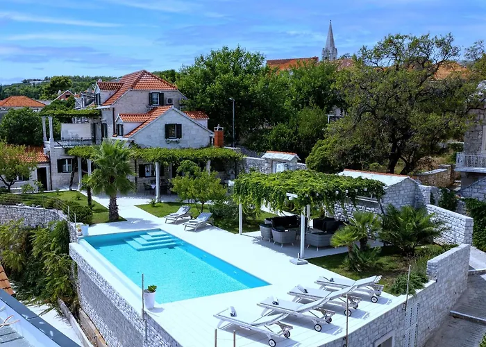 Villa Shiraz *